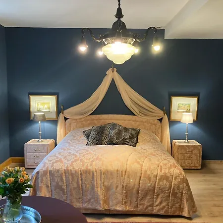 Bed & Breakfast Jagdschloss 3*